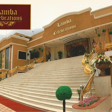 Lamba Celebrations Otel Nagpur Dış mekan fotoğraf