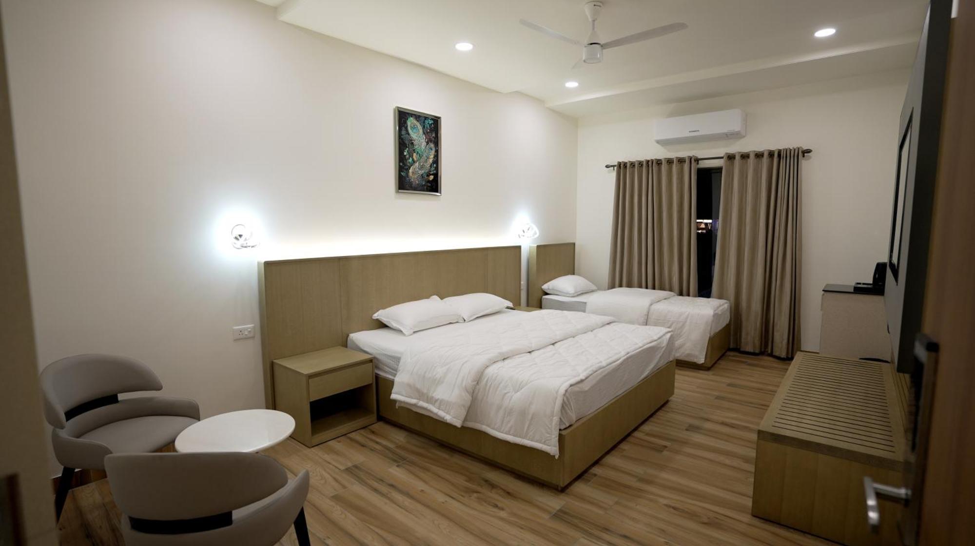 Lamba Celebrations Otel Nagpur Dış mekan fotoğraf
